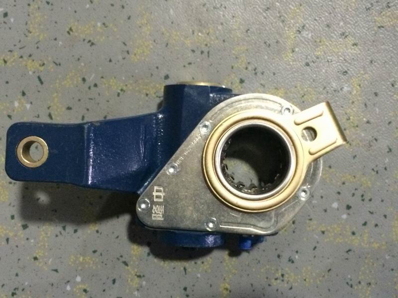 Left automatic adjustment arm (longzhong/130*50/14/L type)-1