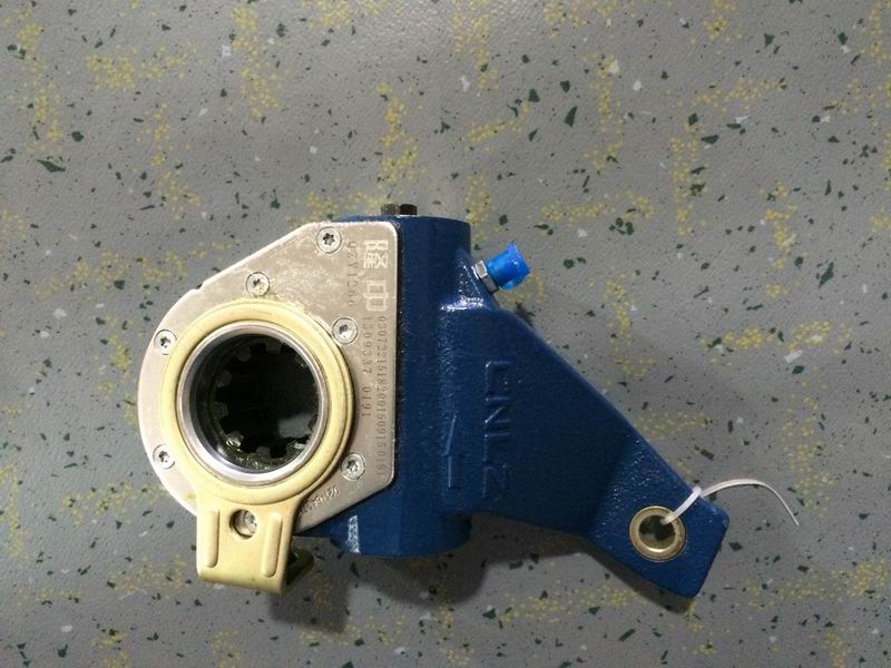 Front left automatic adjustment arm-1