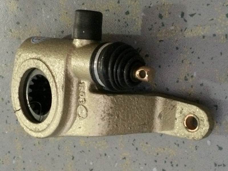 Automatic adjustment arm of the rear right-1