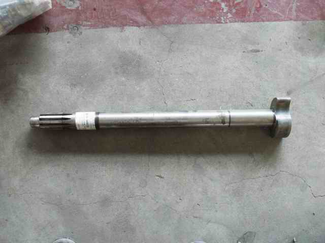 Rear right camshaft; consume inventory