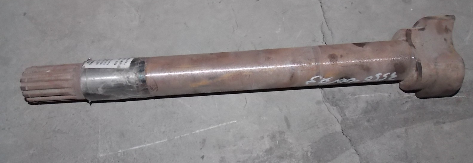 Rear right cam shaft