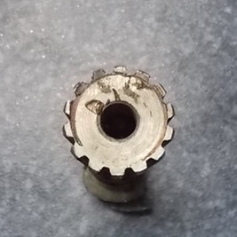 Front left camshaft; no threaded hole-2