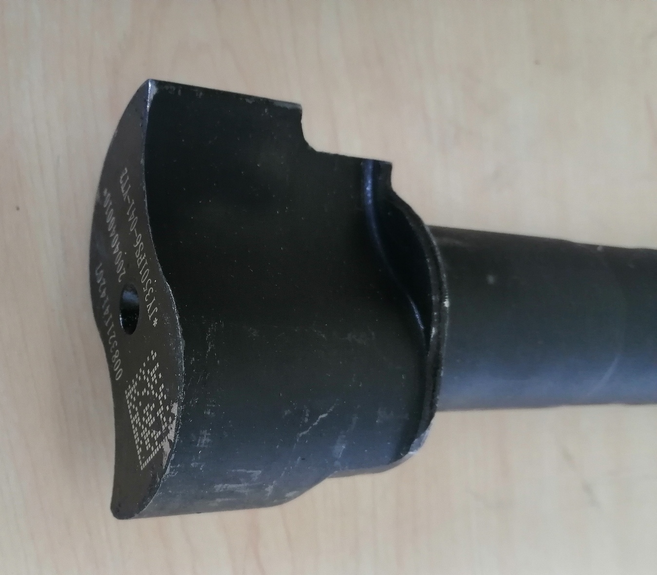 Front left camshaft; total length 238; head length 48; pole length 190-4