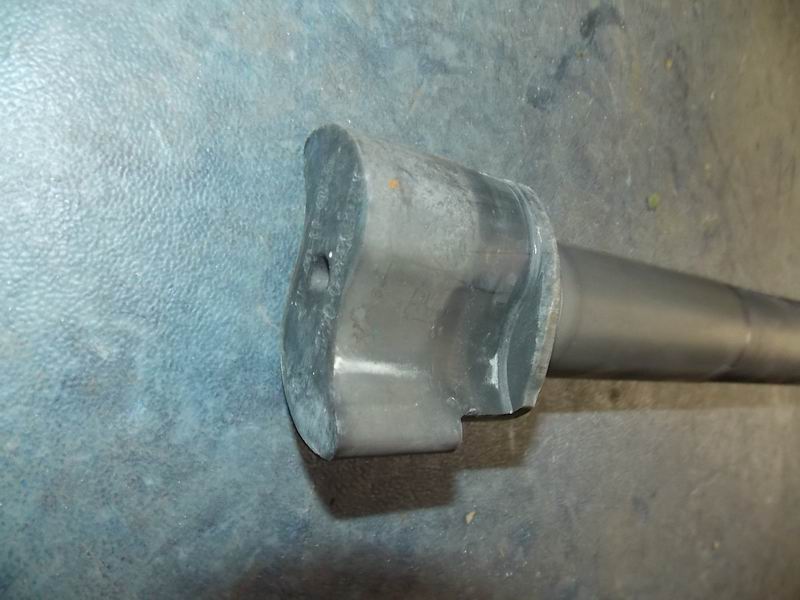 Rear right cam shaft-1