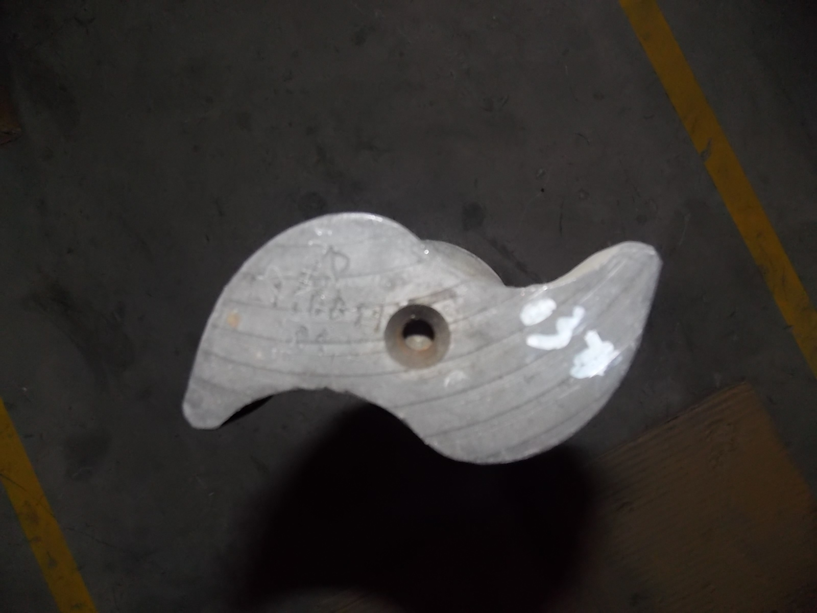 Rear right cam shaft-2