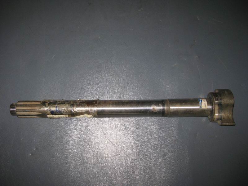 Задний левый распредвал