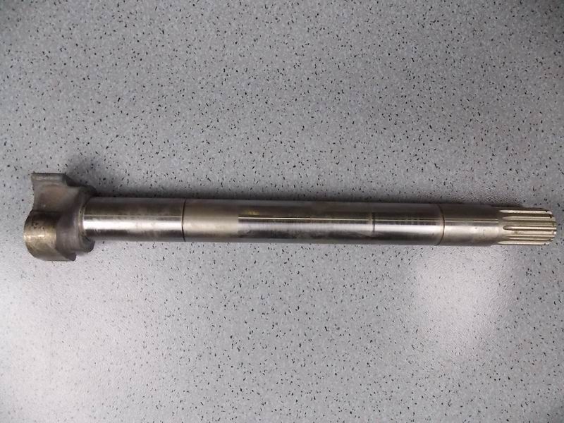 Rear left brake cam shaft
