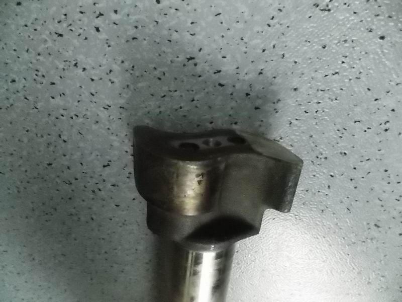 Rear left brake cam shaft-1