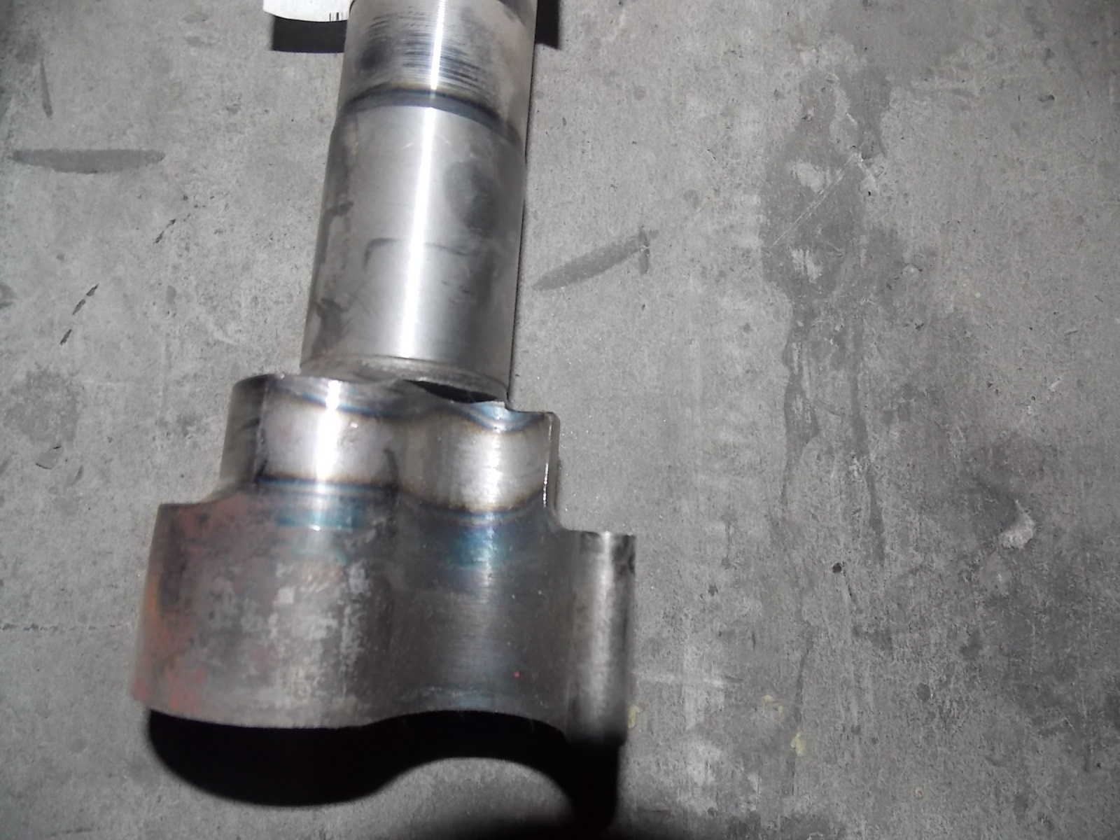 Front right cam shaft-1