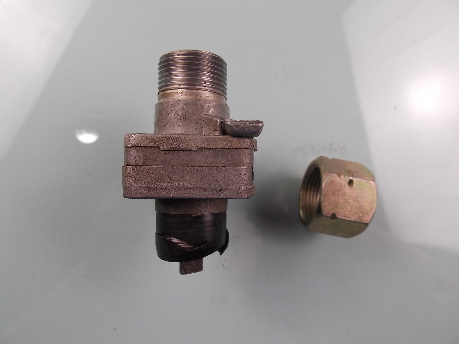 Механизм передачи одометра 1: 625 :1-2