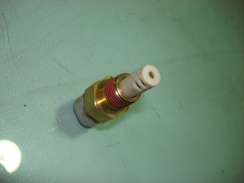 Датчик температуры на впуске-2