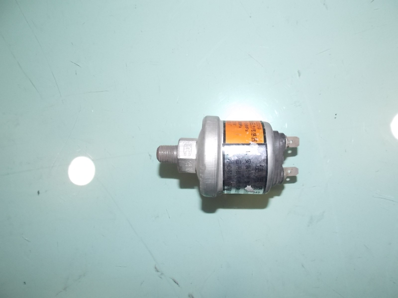 Oil pressure sensor-1