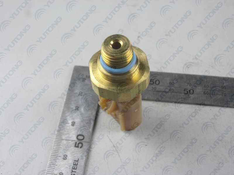Oil pressure sensor; can be used for 3611-00380 generations-2