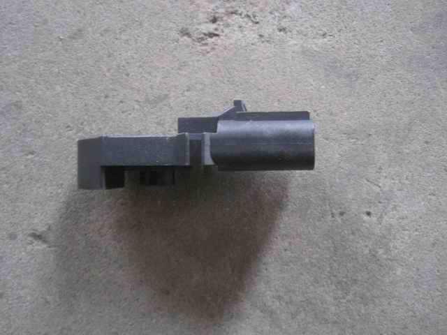 Датчик давления на впуске; можно заменить на 3611-00431-2