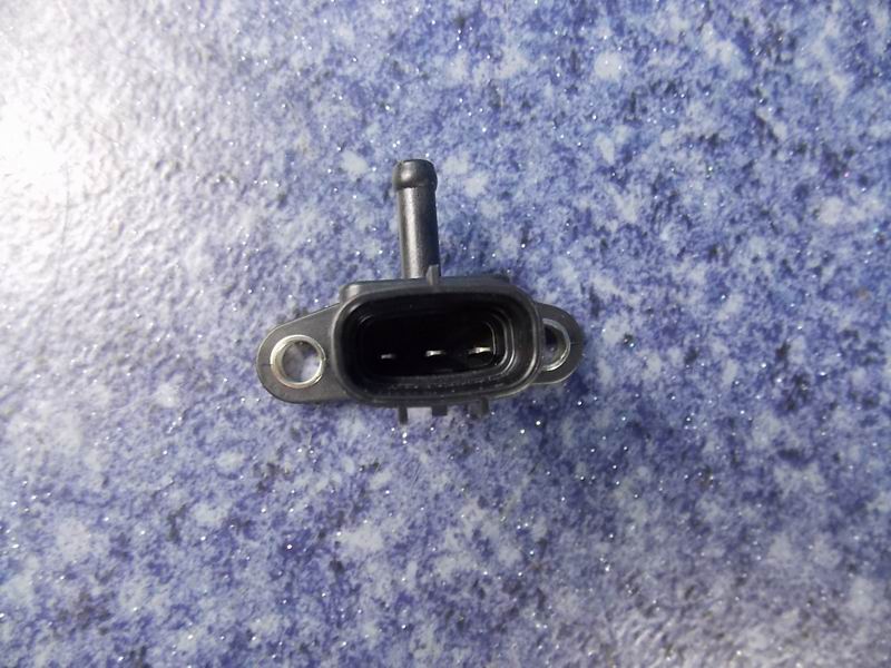 Датчик давления на впуске-1