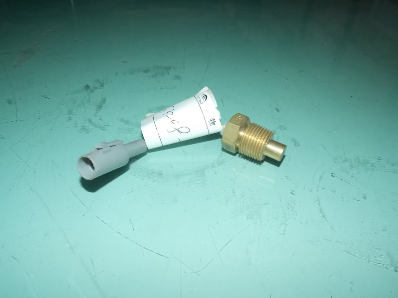 Water temperature sensor