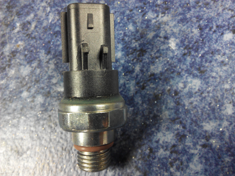 Oil pressure switch-2