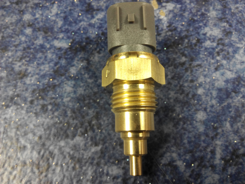 Water temperature sensor