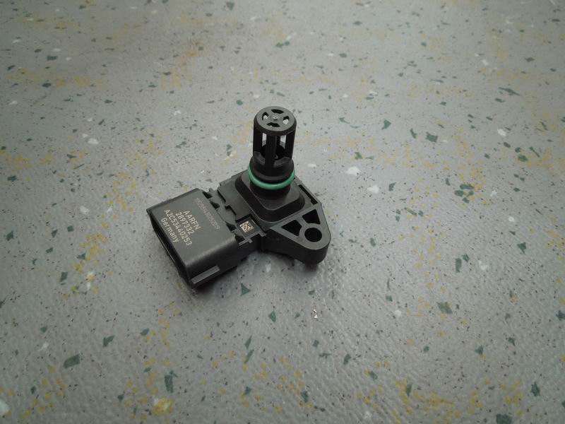 Intake pressure sensor