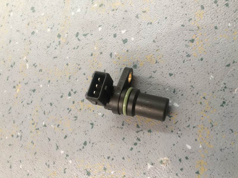 Camshaft position sensor