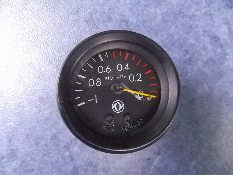 D Vacuum pressure gauge