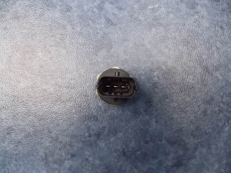 Common rail tube pressure sensor-1