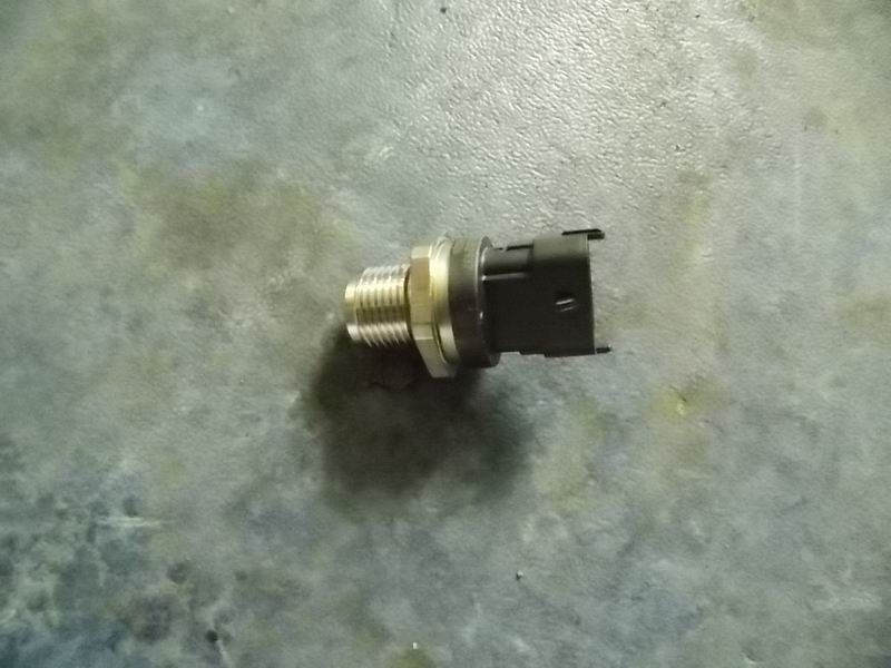 Датчик давления в рампе-1