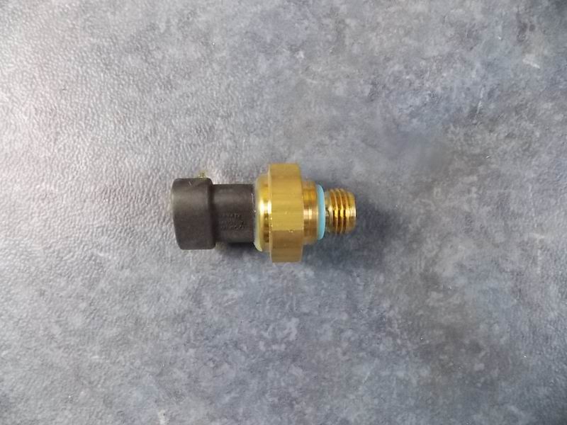 Oil pressure sensor; available for generations of 3611-00520