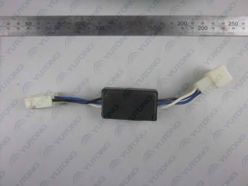 D Circuit Protector BHQ2402B (VCD; Hebi Plug-in)