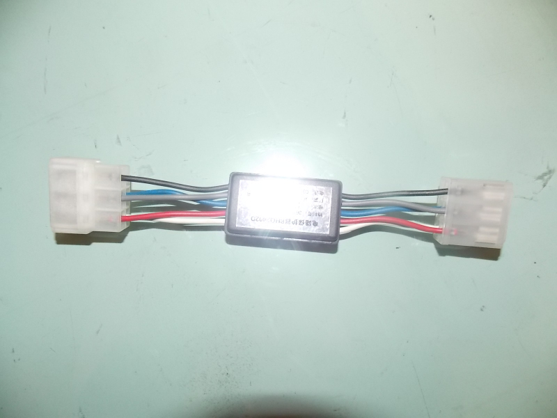 D Circuit Protector BHQ2402D (Wipper)-1