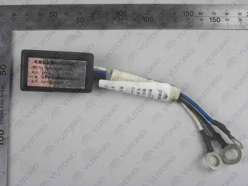 D Circuit Protector BHQ2402E (Generator)