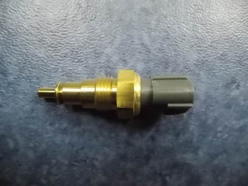 Water temperature sensor; 4HE1