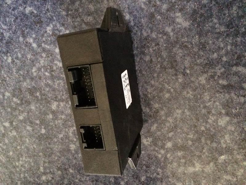 Passenger door controller, 4 doors, status indicators and outputs-1