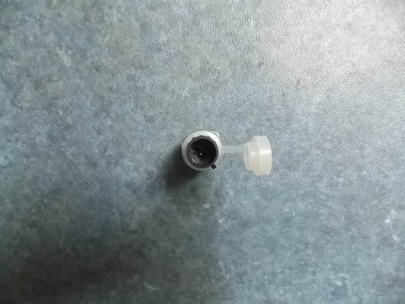 Oil pressure sensor; can be replaced by 3611-00256-1