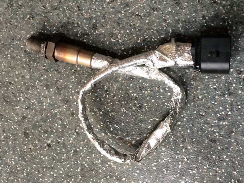 Wide-domain oxygen sensor