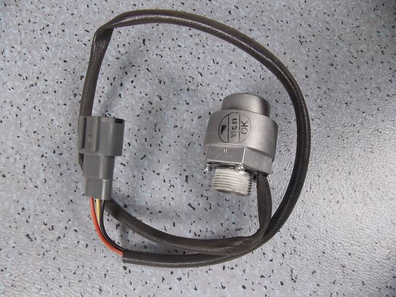 D Retarder speed sensor 25565-10Z08-1