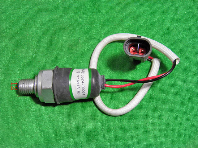 Parking brake switch VK691A M12*1.5 alarm point 550kPa