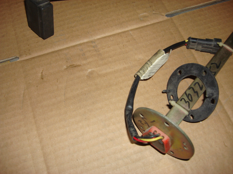 D Датчик топлива RG 123Q18 Н= 540 ;ф 56 Переменный резистор-1