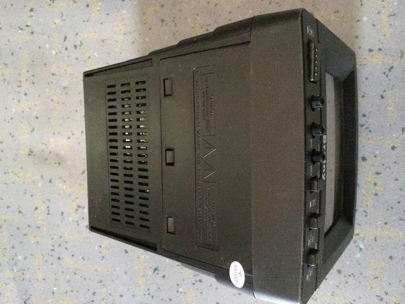 Reverse monitor monitor 5.6 inch black and white 2 probes can be connected to bracket-2