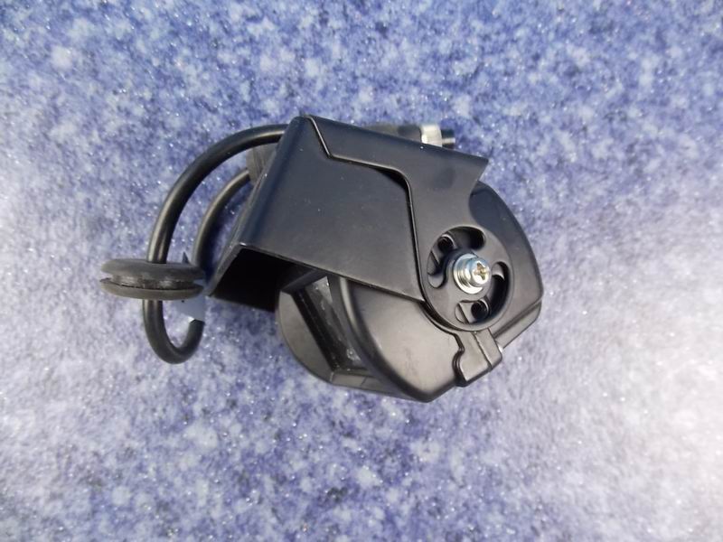 Reverse probe color interior (square)-1