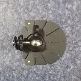 Кронштейн сектора заднего монитора-1