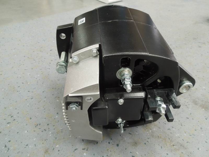 Generator 8SC3110VC 17 150A Dual B φ80 Battery-free