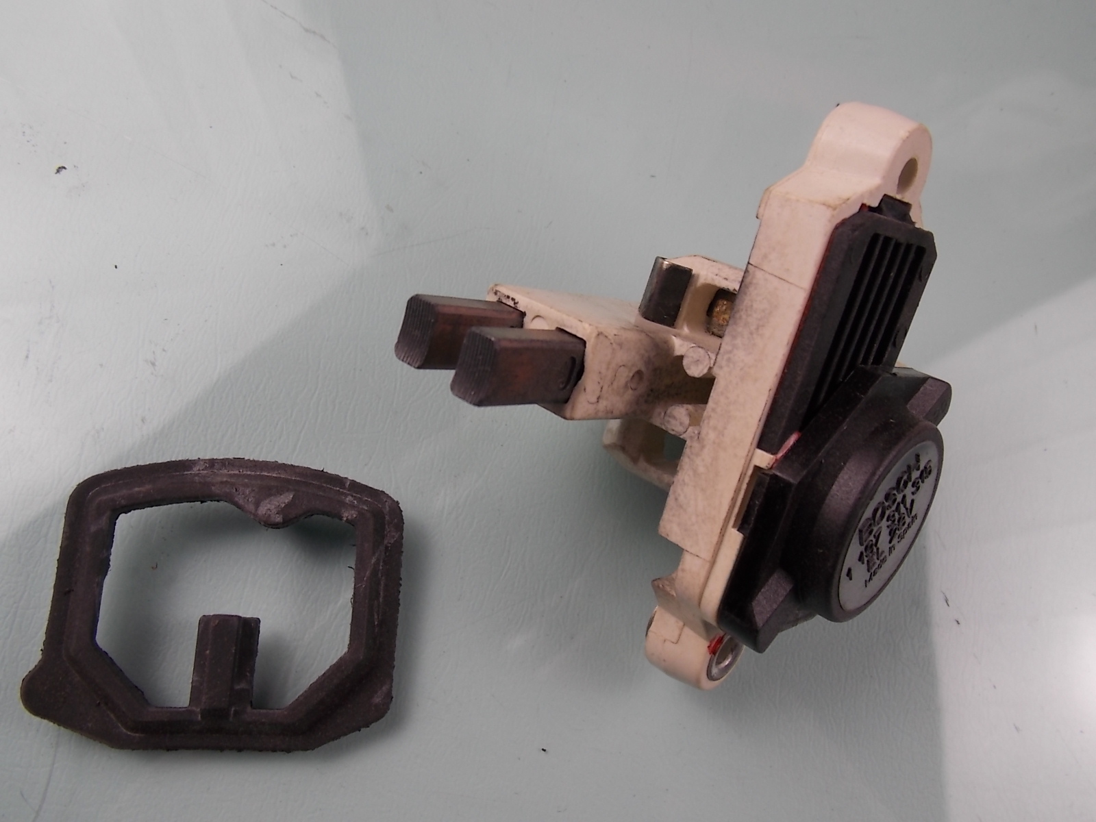 Generator regulator-1