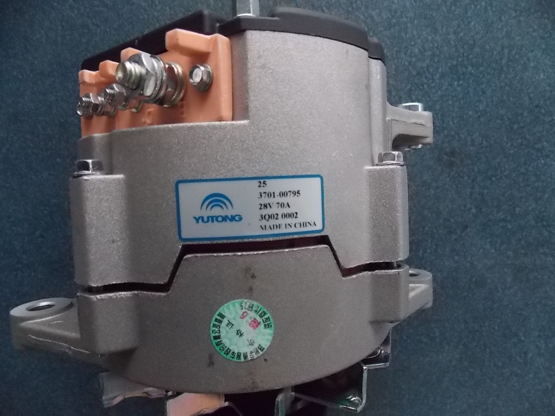 Generator AVE2711B3 28V 70A Dual A φ80