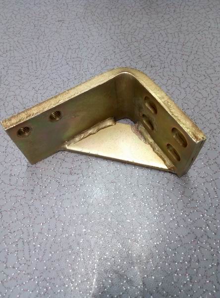 Кронштейн генератора G 0812-3701250