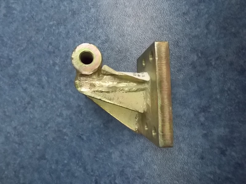 D Generator bracket (Yuchai picture number: B3001-3701020)