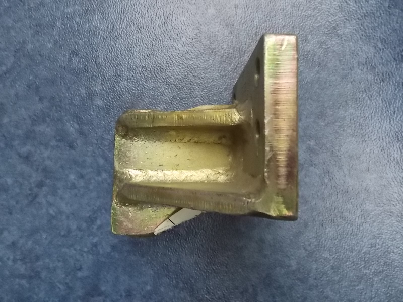 D Generator bracket (Yuchai picture number: B3001-3701020)-1