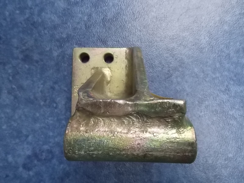 D Generator bracket (Yuchai picture number: B3001-3701020)-2