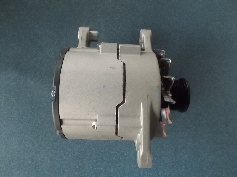 Generator AVE273W2 28V 70A 8PK φ50