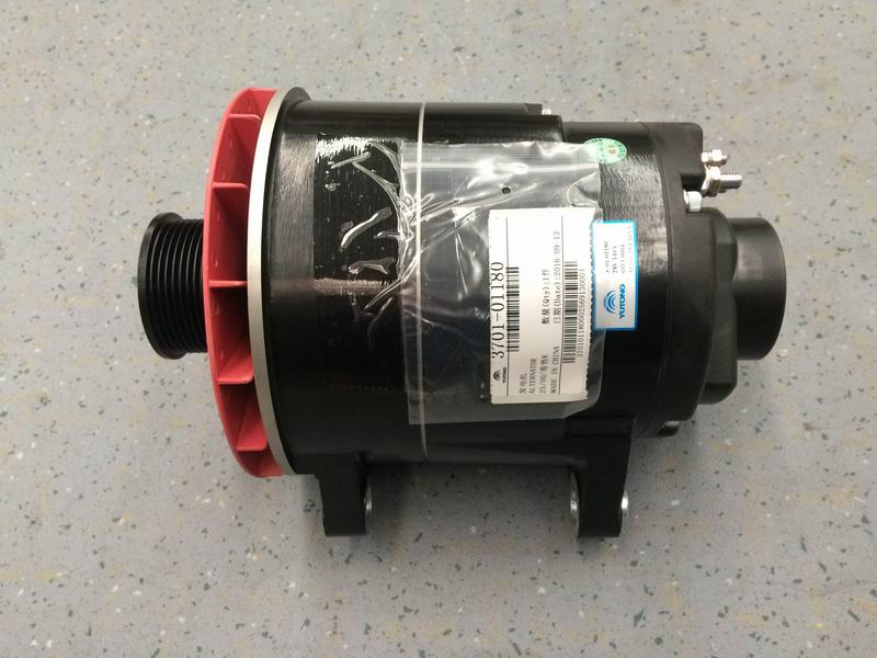 Generator AC172RA 374A 140A 8PK φ80 Yes